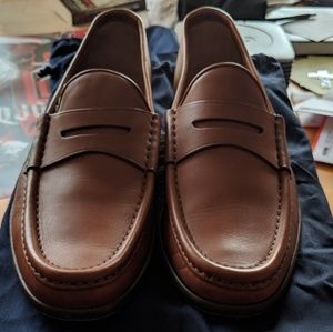 Dress shoes